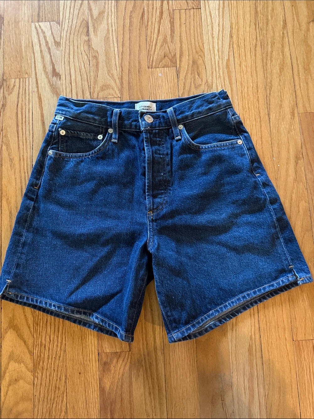Citizens of Humanity 24 Marlow Classic Dark Blue button fly Jean Shorts like new